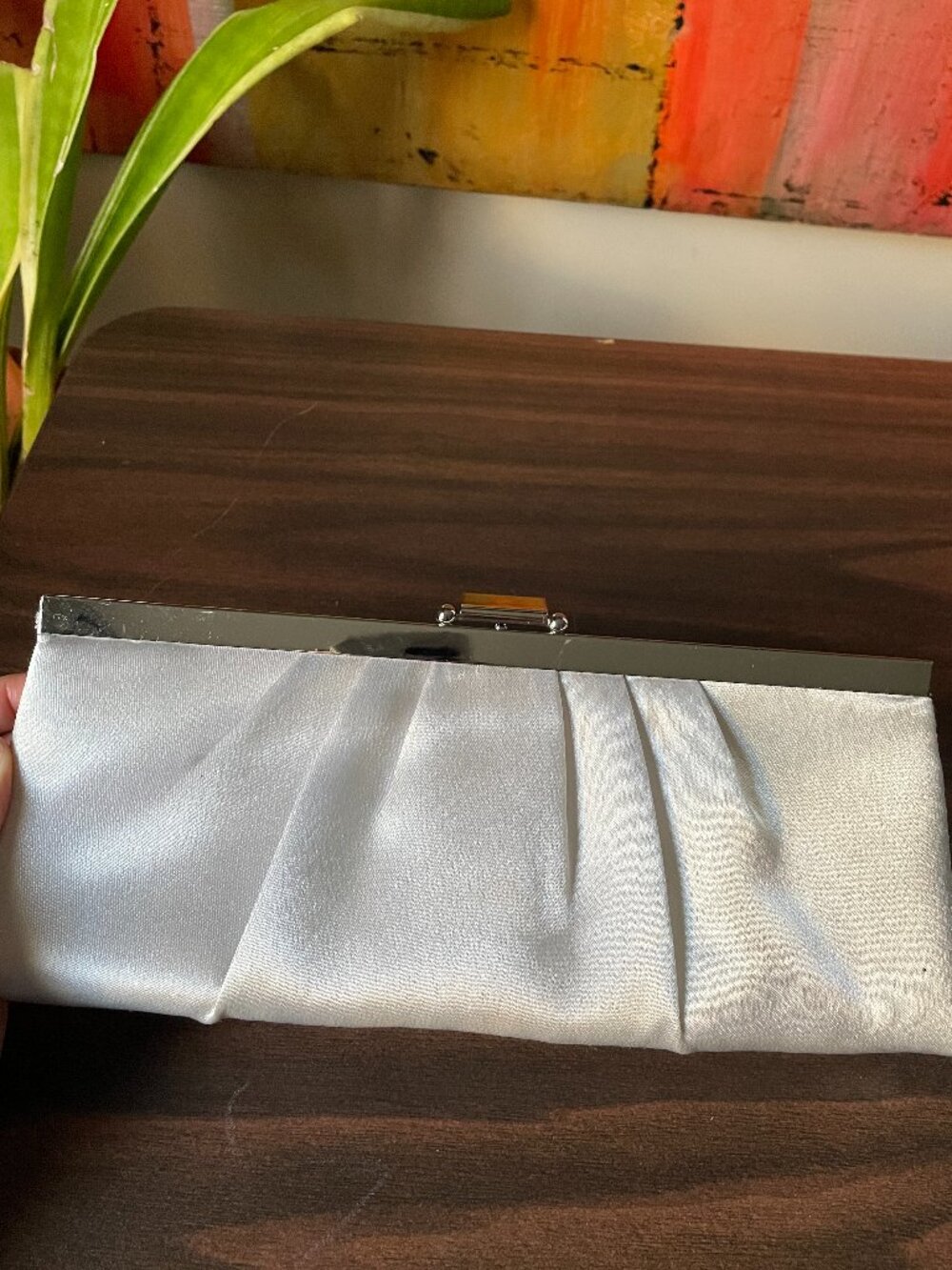 Jessica McClintock Ivory Satin Evening Clutch Prom Silver Frame & Chain